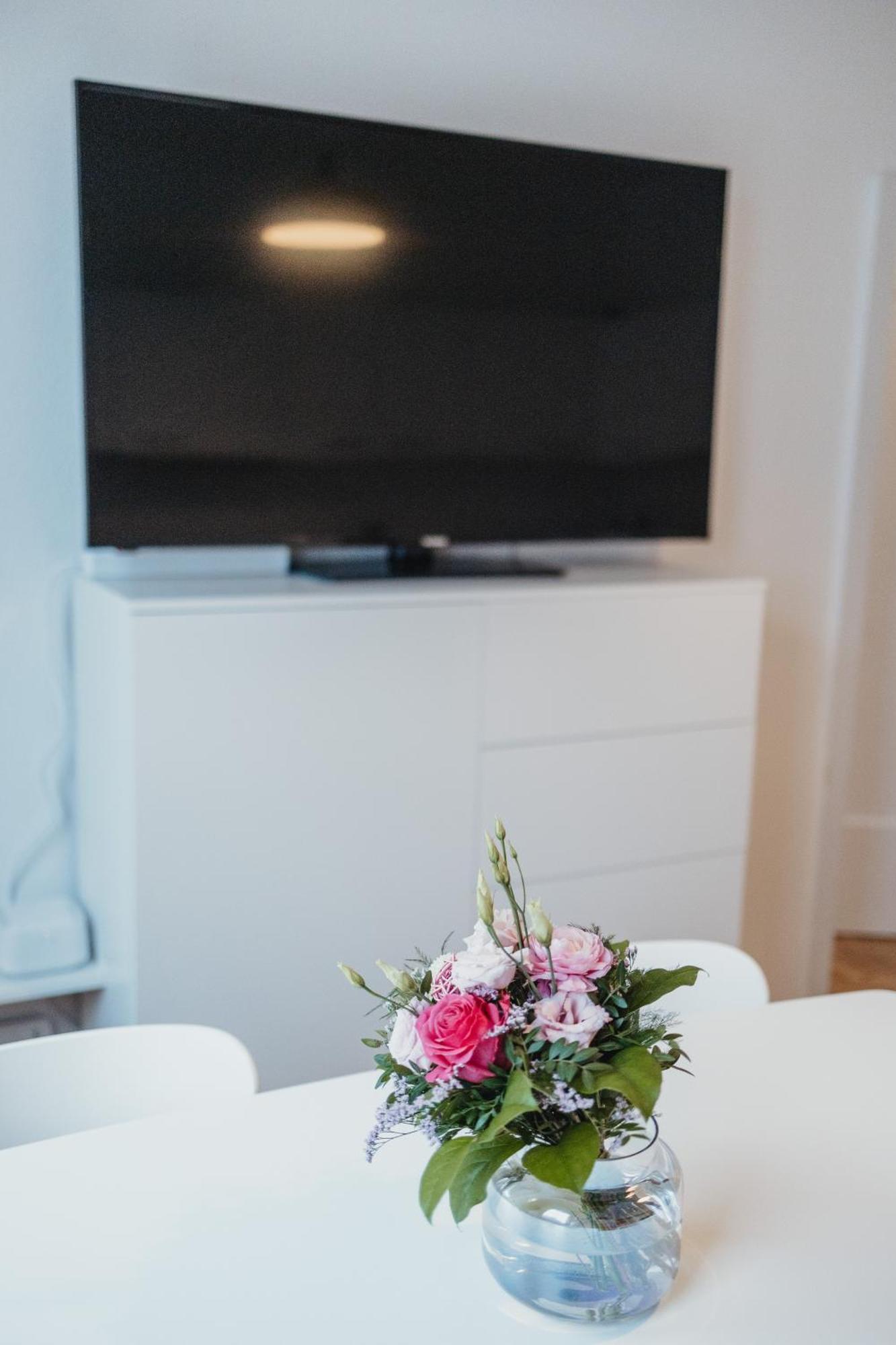 Wohlfuehloase In Kirchditmold - Netflix Und Gute Anbindung An Innenstadt Und Weltkulturerbe Bergpark Wilhelmshoehe Касел Екстериор снимка